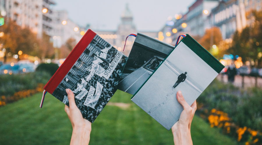 Výrobky od Ben Becalel a známého fotografa