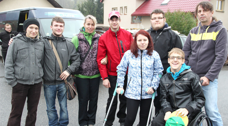 V současnosti absolventi Obchodní akademie Olgy Havlové. Někteří jsou již zaměstnanci Ergotepu a daří se jim.